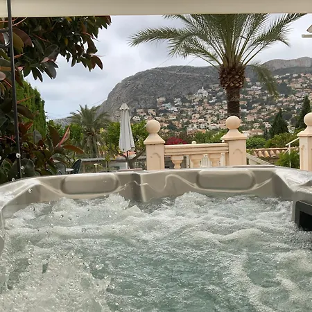 Con Piscina Cerca De Puerto Blanco