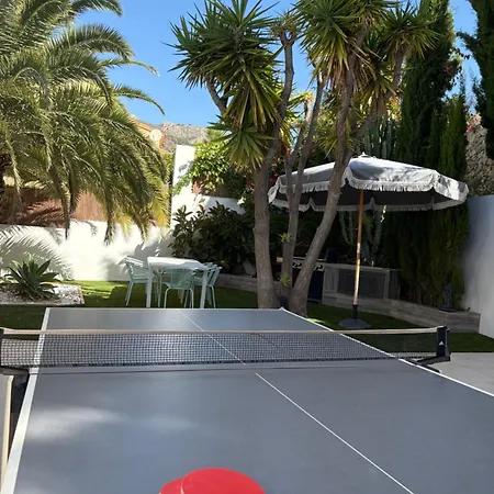 Con Piscina Cerca De Puerto Blanco Calpe